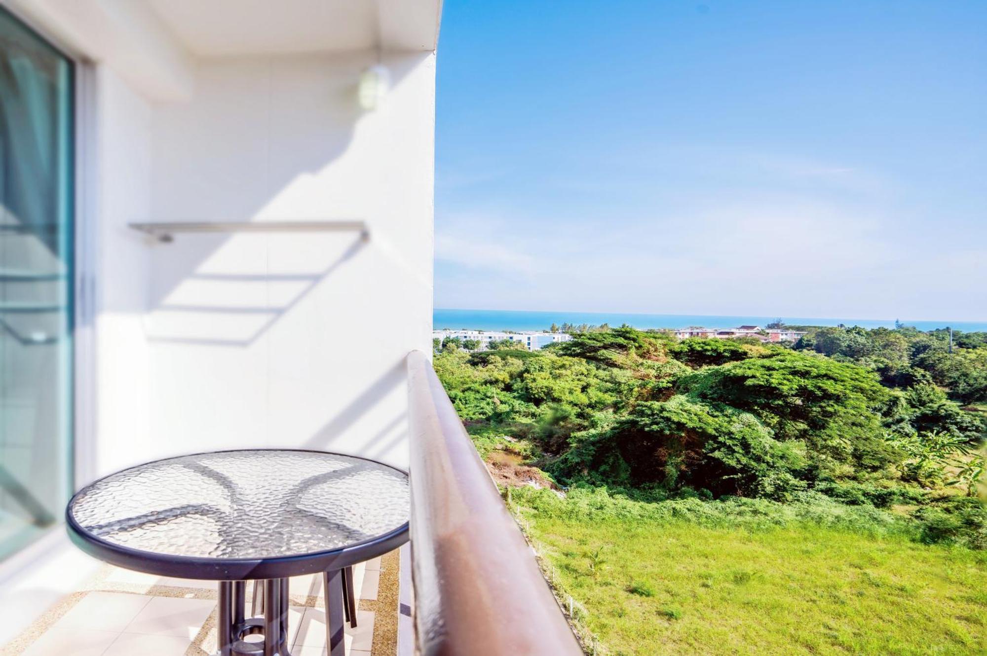 First Hua Hin - Happy Rent Διαμέρισμα Εξωτερικό φωτογραφία